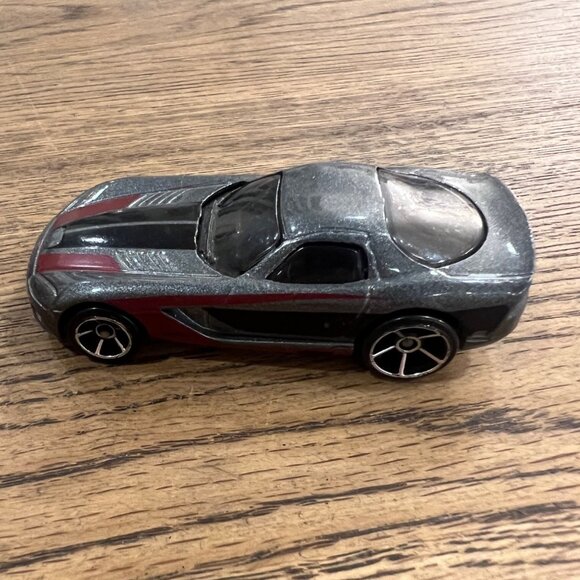 Hot Wheels 2005 Dodge Viper Charcoal Gray Red 1/64 scale Mattel - Picture 1 of 6
